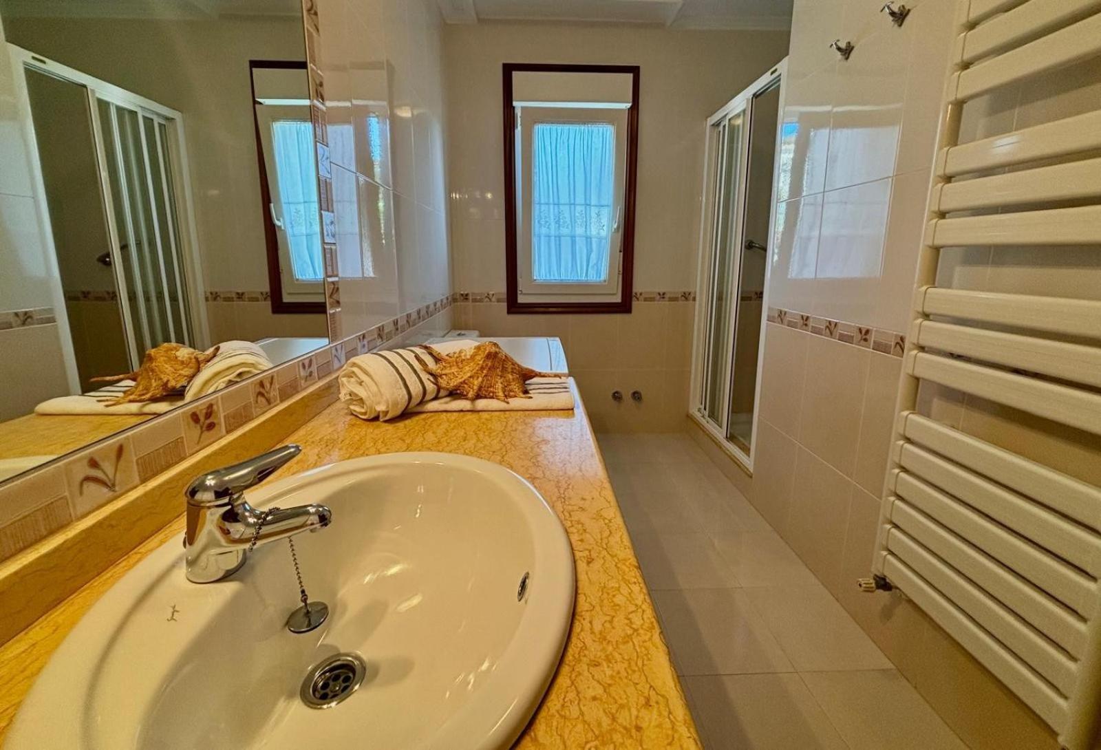 Apartment Holibai, Casa Caeiro ,un Hogar Lejos De Casa, Sabaris, Galicia *